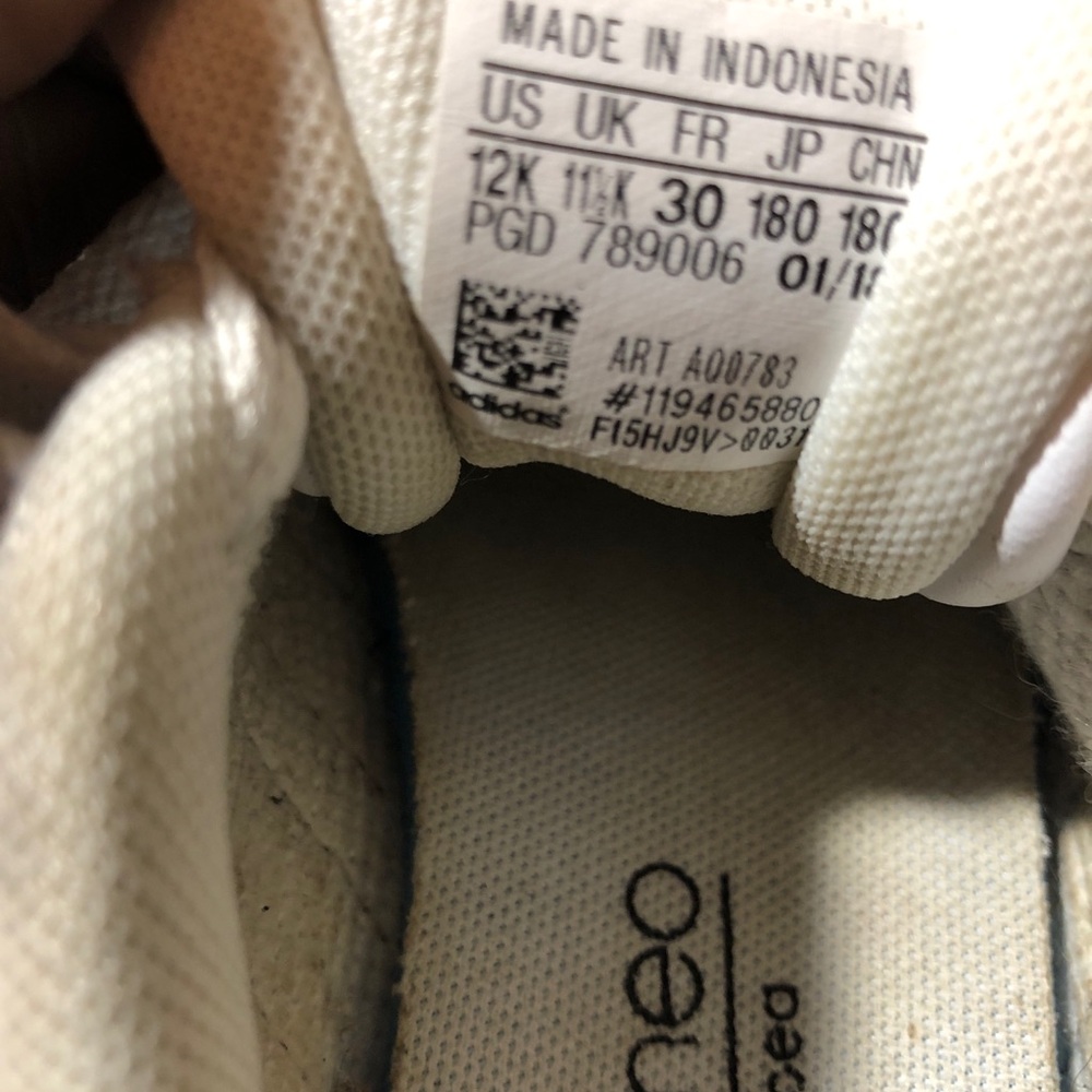 Adidas Neo Baseline Sneakers Size 12K - Picture 8 of 8